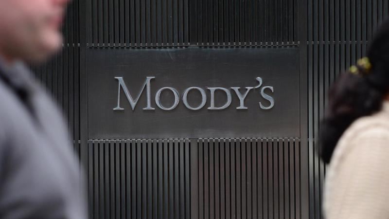 Moody's hạ triển vọng tín nhiệm 8 ngân hàng Trung Quốc