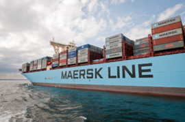 Maersk sẽ cho hàng chục tàu container di chuyển qua Biển Đỏ thời gian tới