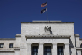 Fed tiếp tục giữ nguyên lãi suất, bám sát kế hoạch giảm lãi suất ba lần năm nay